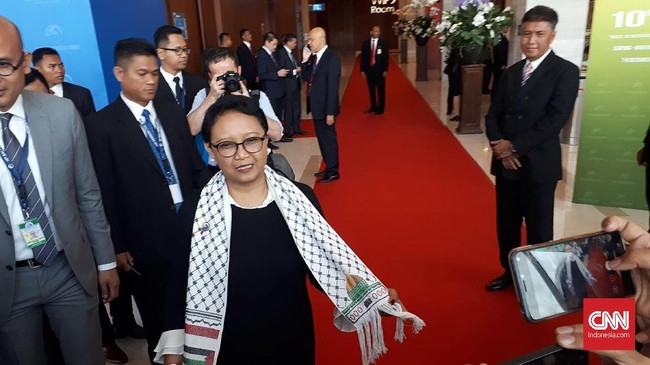 Menlu Indonesia, Retno LP Marsudi sudah mengontak Uni Eropa. Retno menitip pesan agar Uni Eropa tak ikut mengkalim Yerusalem sebagai ibu kota Israel.