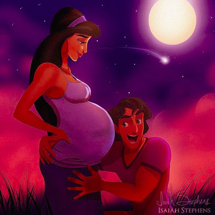 <p>Ayah Aladdin senang banget kayaknya 'ndengerin' suara si kecil di dalam perut Bunda Jasmine.   </p>