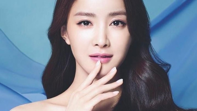 Lee Si Young