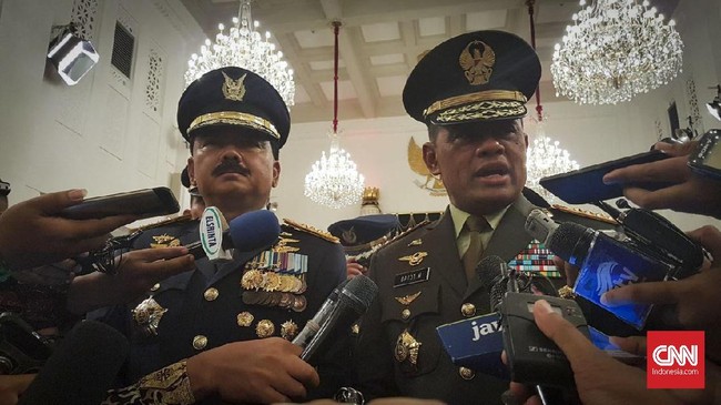 Dalam pesannya, Moeldoko menyiratkan agar Marsekal Hadi mengajak prajuritnya mampu bersikap netral dan tak terpengaruh menghadapi tahun politik.