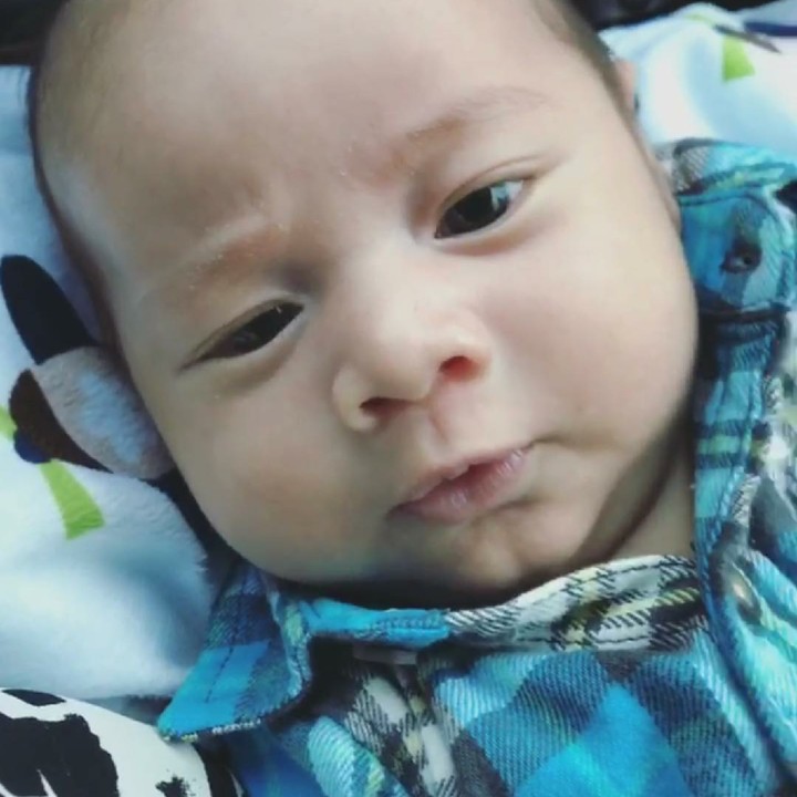 <p>Mukanya serius banget sih, Nak. Hi-hi-hi. (Foto: Instagram/aryanifitriana24)</p>