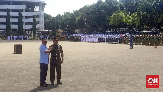 Usai menyerahkanterimakan jabatan Panglima TNI, Jenderal Gatot Nurmantyo menyampaikan pesan untuk prajurit TNI yang akan menghadapi tahun politik.