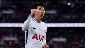 Akhiri Puasa Kemenangan, Spurs Lewati Arsenal di Klasemen