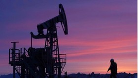 Olymp Trade Menilik Untung Rugi 'Berkah' Minyak di Indonesia