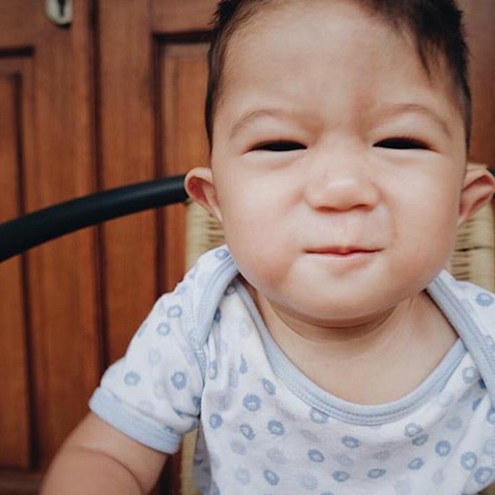 <div>Katanya susah senyum, tapi nyatanya ini bisa senyum juga kok, hi-hi-hi. (Foto: Instagram @missnyctagina)</div>
