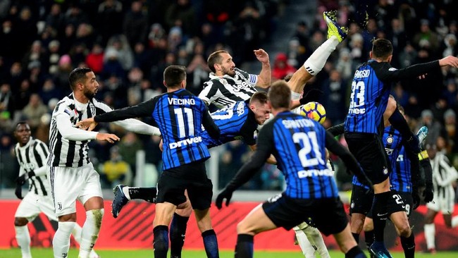 Inter Milan diprediksi bakal memberikan tekanan terhadap Juventus pada laga pekan ke-35 Liga Italia Serie A, di Stadion Giuseppe Meazza, Sabtu (28/4).