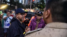 Anies: Tanggul Jati Padang Jebol karena Terbuat dari Pasir