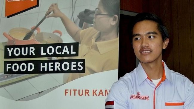 Ibunda Felicia Tissue komentari soal hubungan anaknya dengan Kaesang Pagarep, anak bungsu Presiden Joko Widodo.