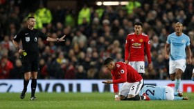 Mourinho: Kehilangan Gelar di Derby Manchester Bukan Kiamat