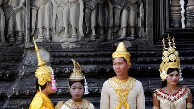 Kamboja berniat meningkatkan kerja sama pertahanan, farmasi dan pengelolaan produk halal lewat lawatan Menlu Prak Sokhonn ke Jakarta, Jumat (2/2)