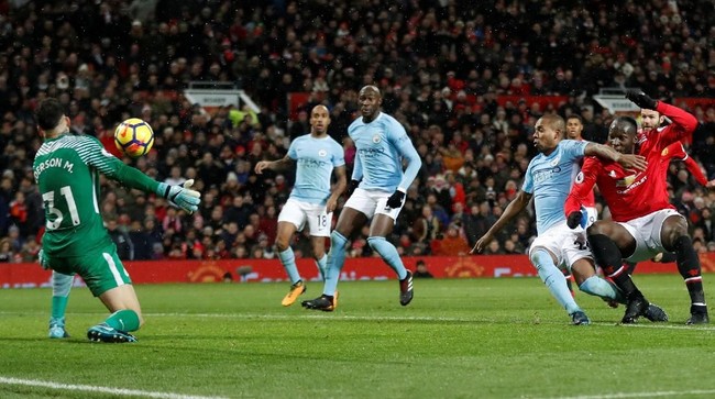 Kegagalan Lukaku mencetak gol ke gawang ManCity semakin memperpanjang catatan buruknya dalam pertandingan lawan kesebelasan papan atas di Liga Primer Inggris.