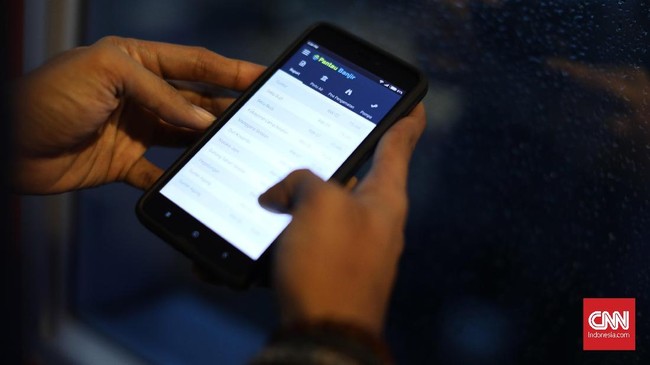 YLKI mengaku telah menerima 200 aduan dari masyarakat nasabah perusahaan layanan pinjam meminjam uang berbasis teknologi fintech.