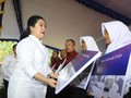 Puan Bagi Ratusan Komputer dan Buku untuk 8 Sekolah di Jateng