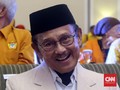 Habibie Sebut AM Fatwa Hanya Berpindah Dimensi