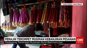 Akhir Tahun, Perajin Terompet Banjir Pesanan