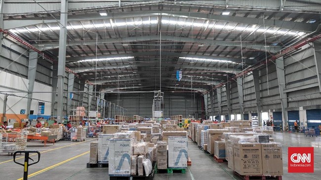 Kabar Amazon yang akan memasuki pasar Indonesia dinilai membuat perusahaan e-commerce skala besar akan memperkuat lini-lini yang mendukung bisnisnya.