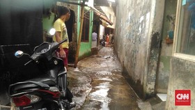 Dua RT di Jatipadang Terendam Banjir, Air Masih Meninggi