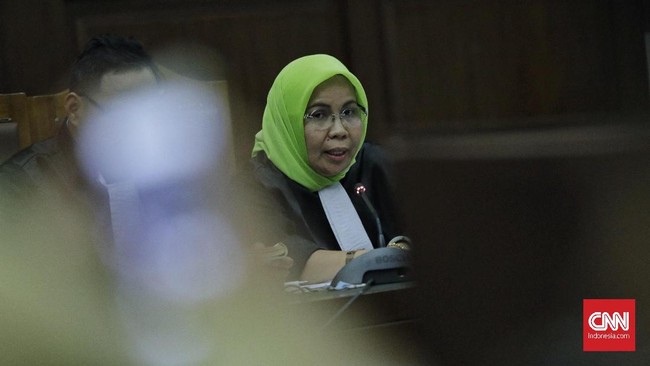 Jaksa penuntut dari KPK mengibaratkan proses perkara korupsi e-KTP dengan terdakwa Setya Novanto sebagai lari maraton yang butuh kecepatan dan ketepatan tinggi.