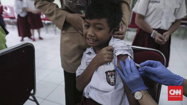 Vaksinasi Measles Rubella Memicu Polemik di Sejumlah Daerah