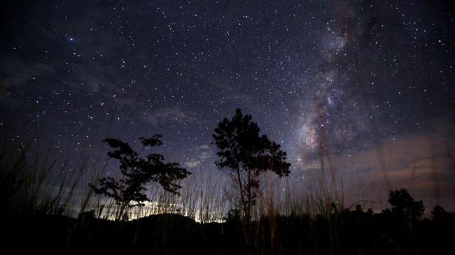 Lapan Sebut Waktu Terbaik Lihat Hujan Meteor Alpha Centauri