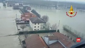 VIDEO: Hujan Besar Menyebabkan Banjir di Italia Utara