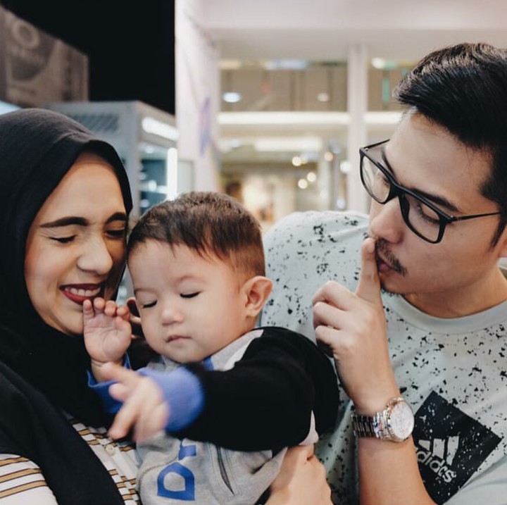 <p>Mereka juga nggak malu buat nunjukkin apa adanya mereka nih, Bun. (Foto: Instagram/missnyctagina)</p>