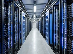 Tak Cuma Menara, Mitratel Mau Geber Bisnis Fiber Optic