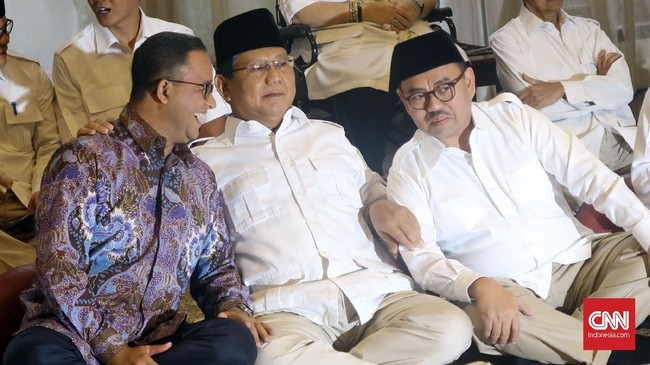 Prabowo Subianto dan Sudirman Said akan mempelajari dahulu data-data soal dugaan kecurangan di Pilgub Jateng sebelum mengajukan gugatan ke Mahkamah Konstitusi. 