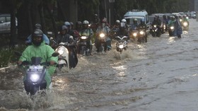 Daerah Potensial Hujan Deras Hingga Lebaran Imbas Bibit Siklon Tropis