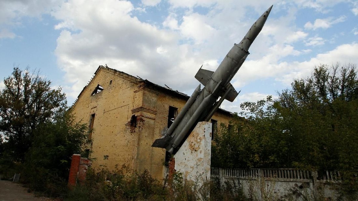 FOTO: Donetsk, Kota yang Tercabik Perang