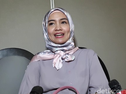 Cara Intan Nuraini Berlaku Adil pada Anak-anaknya