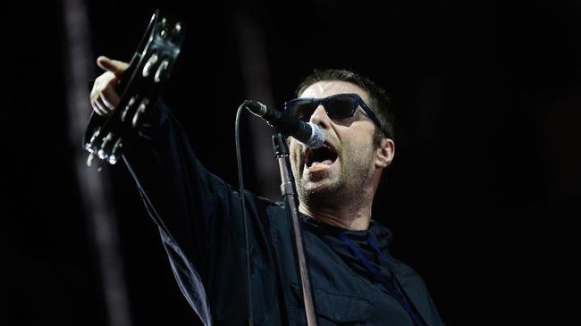 Aksi saling sindir kakak-beradik pentolan Oasis Noel dan Liam Gallagher kembali bergulir. Kali ini, Liam menyebut dirinya mau jika harus reuni meski tak dibayar