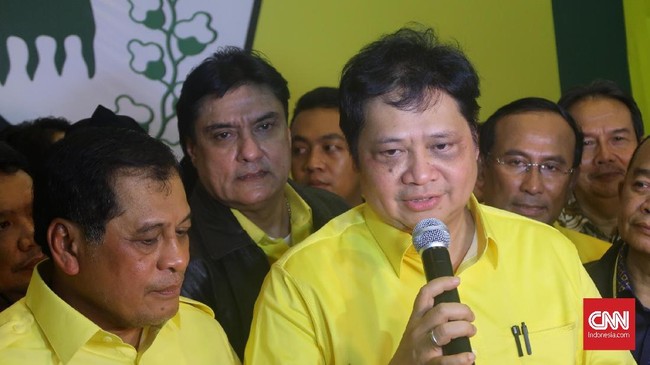 Airlangga Hartarto akan melakukan sejumlah upaya untuk mencapai target Golkar pada Pemlilu legislatif 2019, yakni perolehan suara 16 persen.