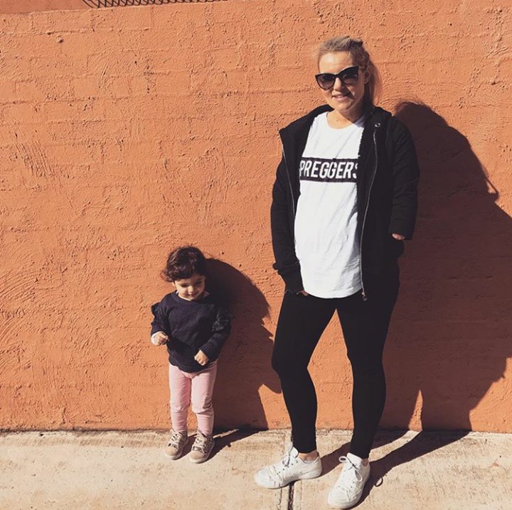 <p>Throwback saat Reza, anak keduanya masih di kandungan. Kala itu, Jessica sering menghabiskan waktu bersama Ayla. (Foto: Instagram @jessicasmith27)</p>