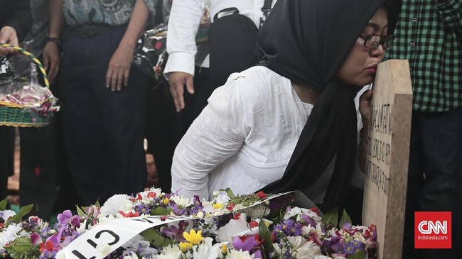 FOTO: Penghormatan Terakhir untuk AM Fatwa