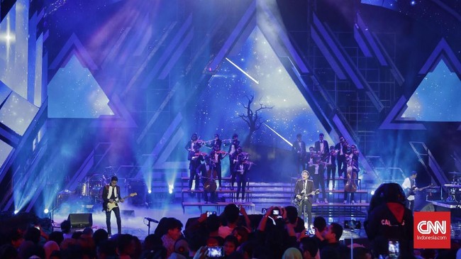 Konser 100 hari menuju Piala Dunia 2018 bisa disaksikan di CNNIndonesia.com