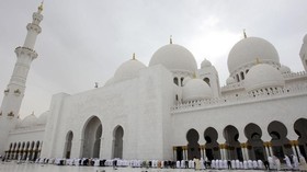 Tiga WAG's Real Madrid Pakai Hijab di Abu Dhabi