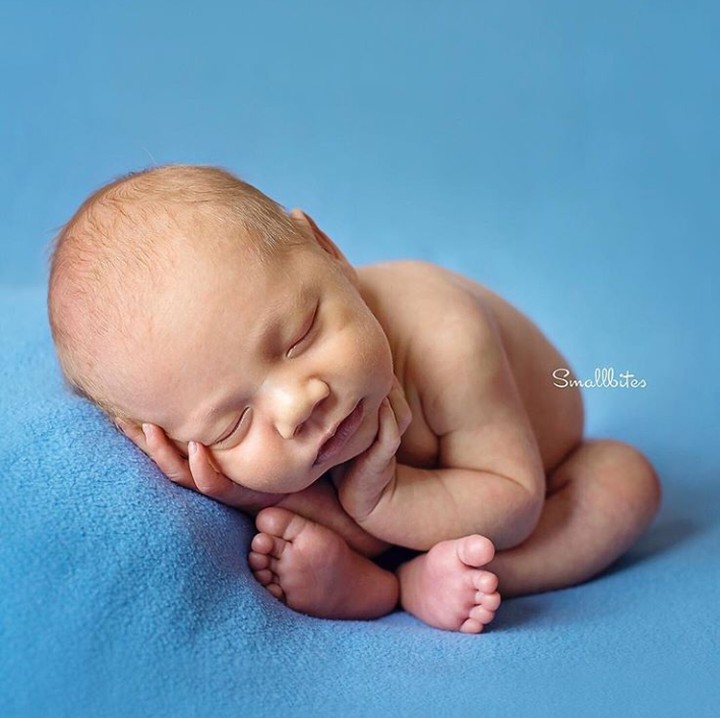 <p>Tidurnya kaya anak yang udah gede nih Cio, he-he-he. (Foto: Instagram @rittarajagukguk)</p>