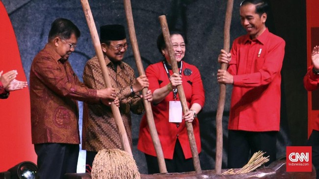 Ketua Umum PDIP Megawati Soekarno Putri menginginkan Jokowi mementingkan kedaulatan pangan sehingga tak terlalu mengandalkan impor demi ketahanan pangan.