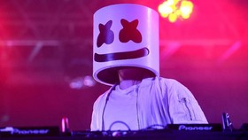 DJ Marshmello dan Logic Rilis Lagu 'Everyday'