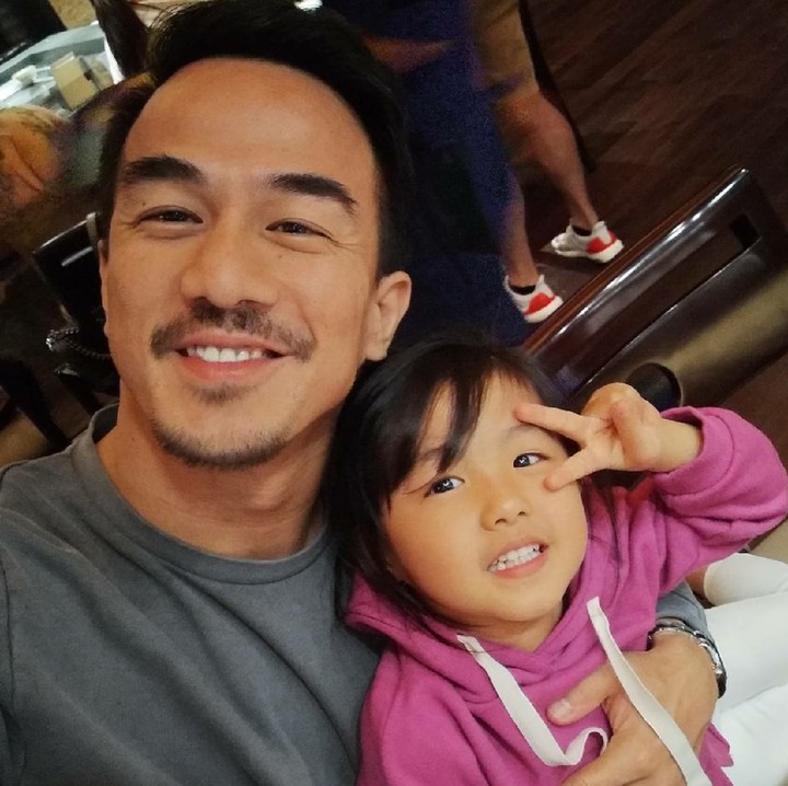 <p>So sweet! (Foto: Instagram/ @joe_taslim)  </p>
