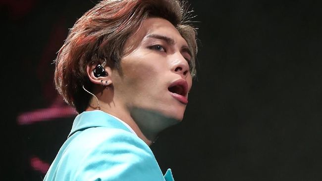 Meski telah tiada, para fan memastikan Jonghyun SHINee tetap merajai tangga lagu di Korea Selatan dan negara lainnya, termasuk Indonesia.