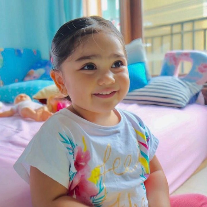 <p>Cantik banget ya Ania. Setuju nggak, Bun? (Foto: Instagram @reisabrotoasmoro)</p>