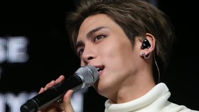 Album Jonghyun 'Poet Artist' Dirilis Sebulan usai Kematiannya