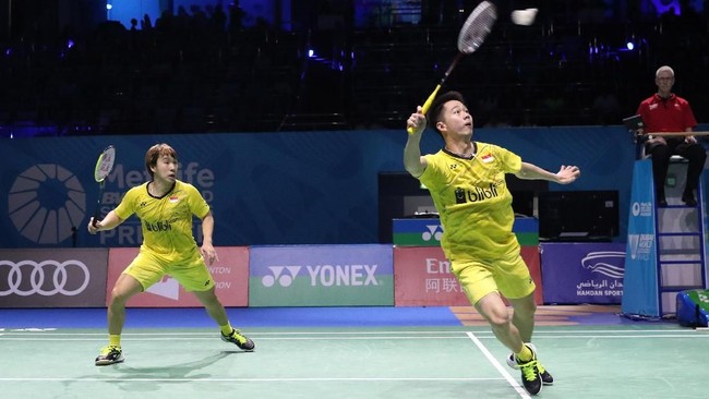 Penampilan Kevin Sanjaya/Marcus Gideon sebelum menjadi juara di BWF Super Series Finals sempat terhambat cedera leher yang dialami Marcus.