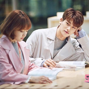 Pentingnya Law of Attraction Dalam Membangun Hubungan Asmara