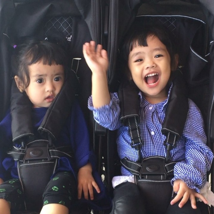 <p>Hai, kami mau pergi dulu ya! Ada yang mau ikut? He-he-he. (Foto: Instagram/ @maryam_nusaibah_abdullah)  </p>