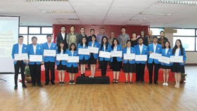 Mahasiswa President University Raih CHEC Scholarship