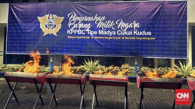 Direktorat Jenderal Bea dan Cukai (DJBC) Kementerian Keuangan menyatakan rokok ilegal tersebut senilai Rp222,84 miliar dan berasal dari 3.855 penindakan.