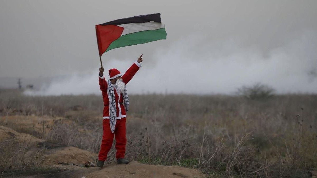 Ketika 'Sinterklas' Memprotes Israel